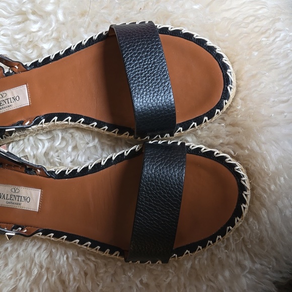 Valentino Garavani Black Espadrilles - Picture 3 of 11